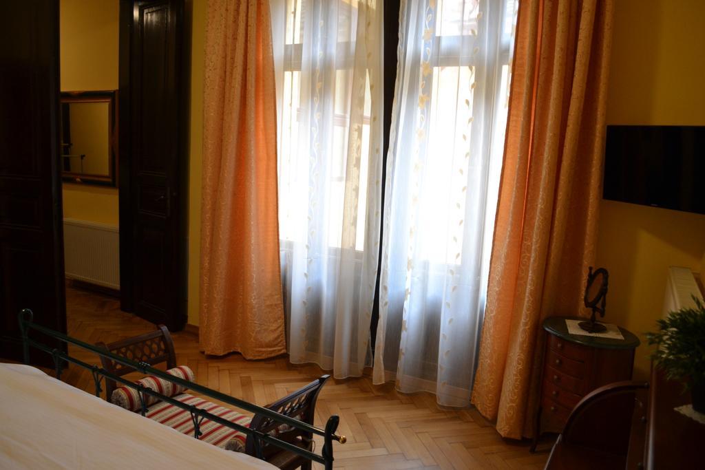 Casa Republicii Hotel Brassó Kültér fotó