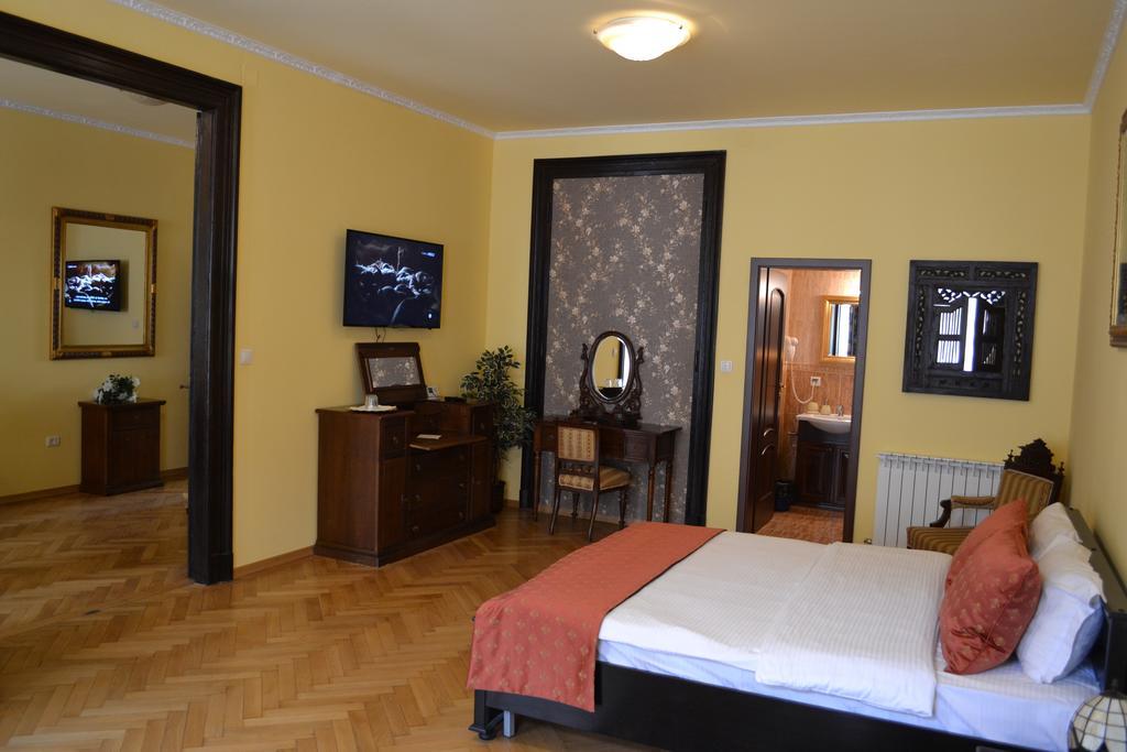Casa Republicii Hotel Brassó Szoba fotó